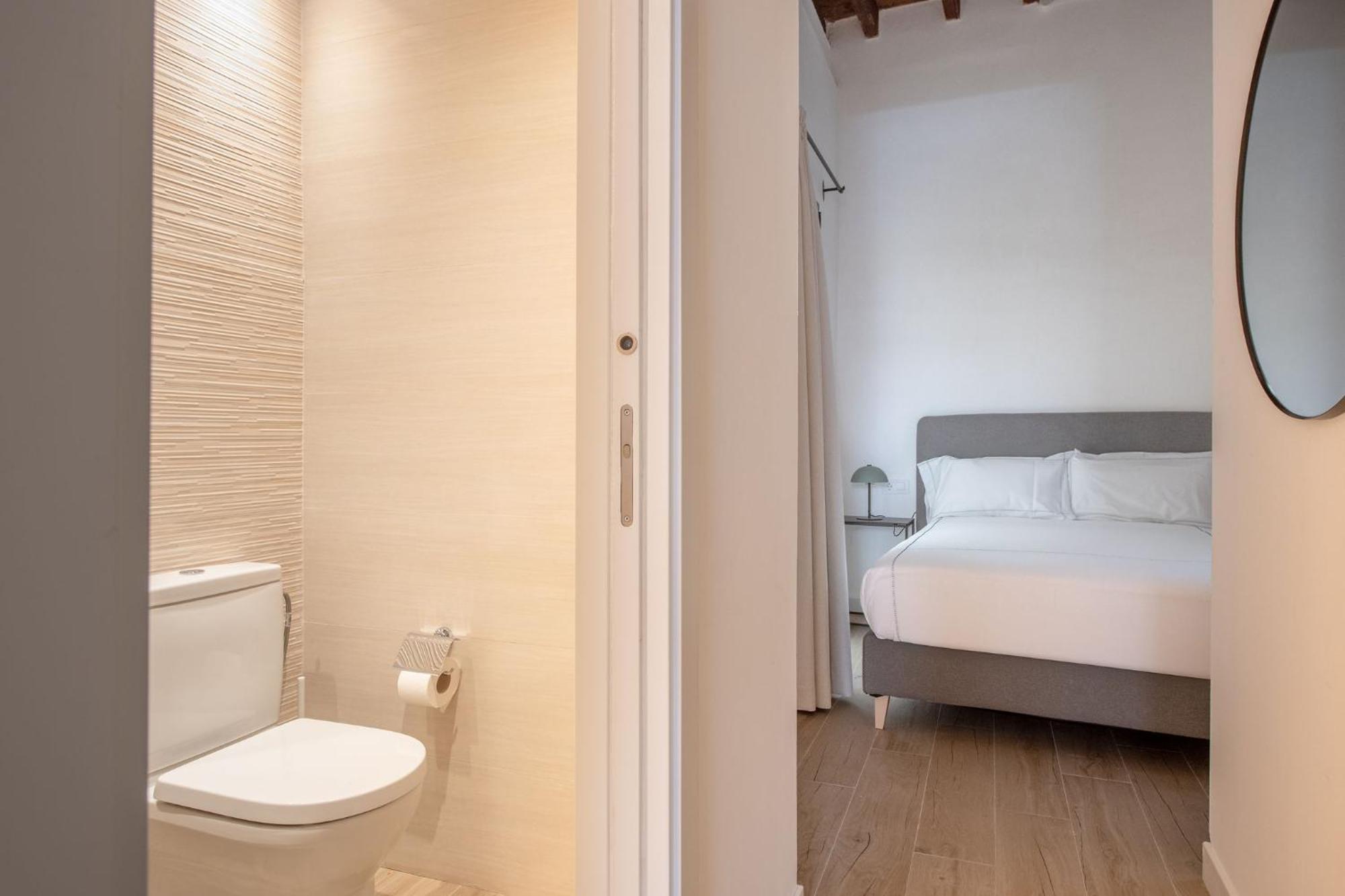 Santa Ana 18 Suite Apartments Севилья Экстерьер фото