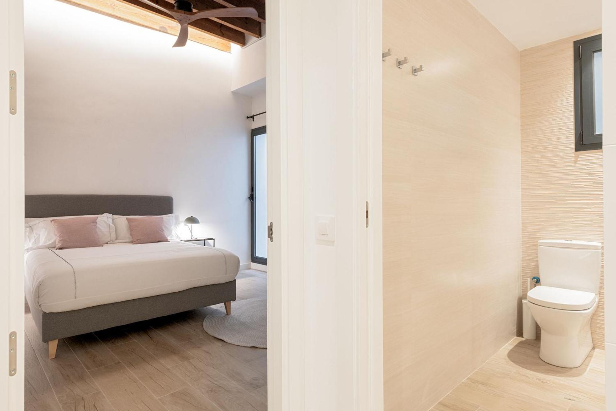 Santa Ana 18 Suite Apartments Севилья Экстерьер фото